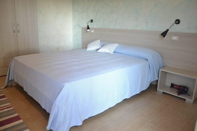 Imagen de la habitación del Hotel Mercurio. Foto 33