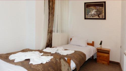 Imagen de la habitación del Hotel Merdjan. Foto 7