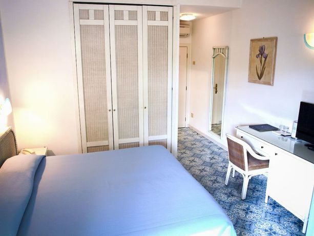 Imagen de la habitación del Hotel Meridiana. Foto 7