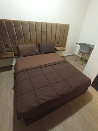 Imagen de la habitación del Hotel Meuble Parisien. Foto 11