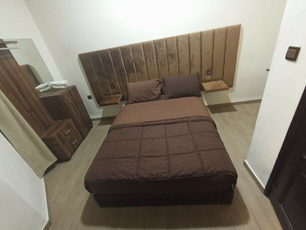 Imagen general del Hotel Meuble Parisien. Foto 6