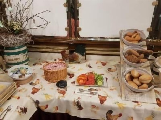 Imagen del bar/restaurante del Hotel Meyer - Alter Bergischer Gasthof. Foto 12