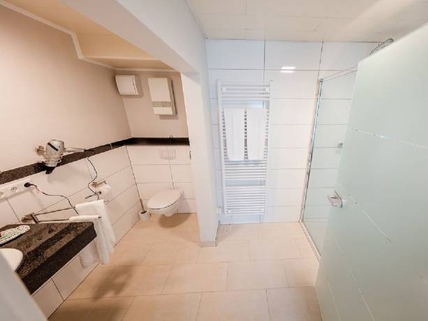 Imagen de la habitación del Hotel Meyer, Kerpen. Foto 4