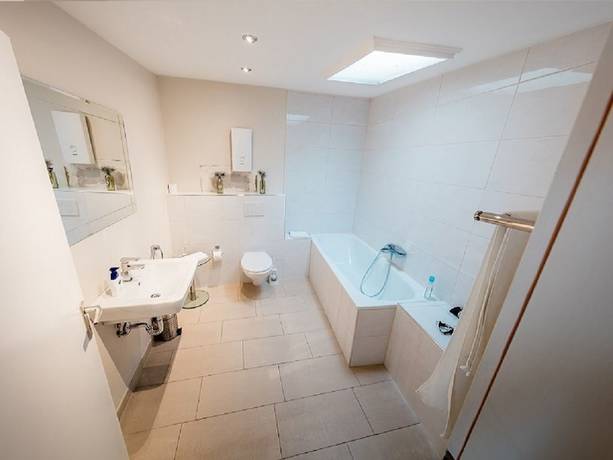 Imagen de la habitación del Hotel Meyer, Kerpen. Foto 8