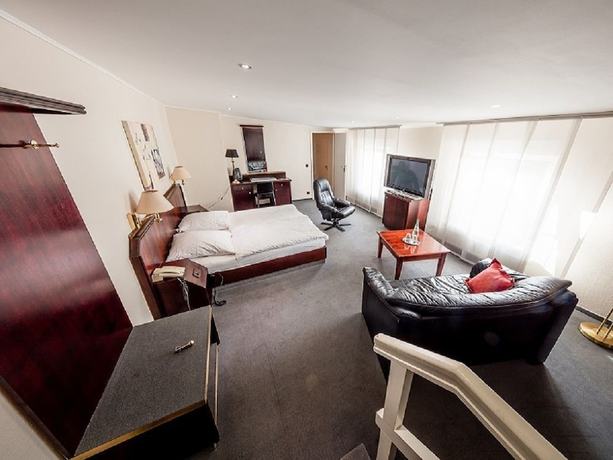 Imagen de la habitación del Hotel Meyer, Kerpen. Foto 10