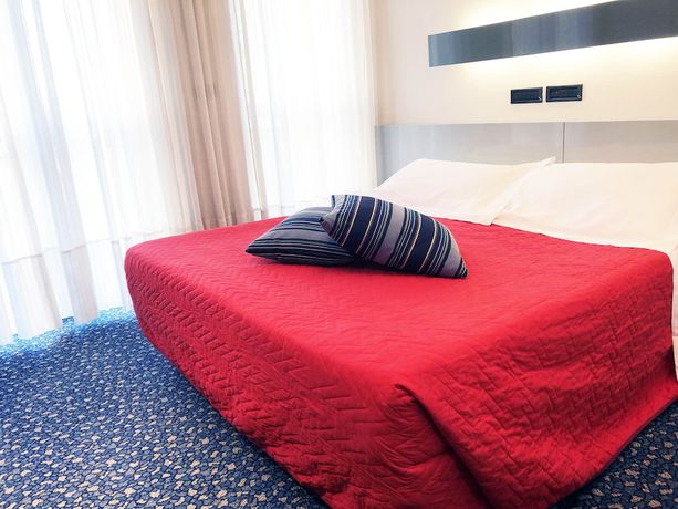 Imagen de la habitación del Hotel Michelangelo - Biella. Foto 8