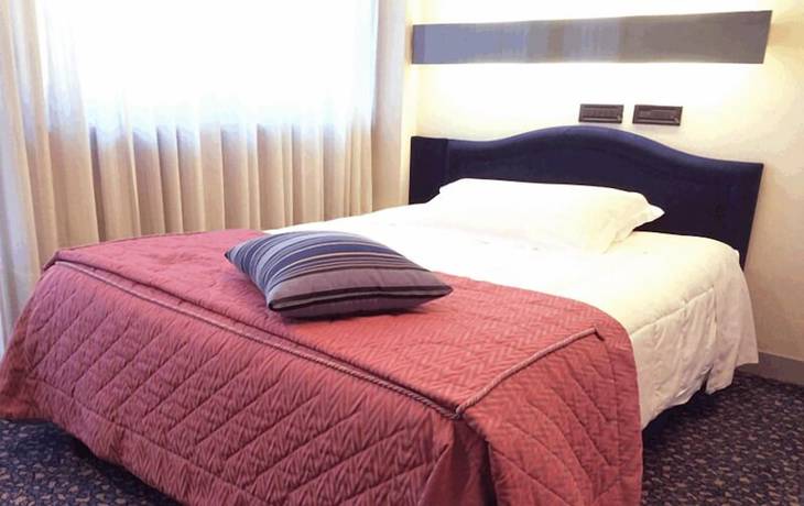 Imagen de la habitación del Hotel Michelangelo - Biella. Foto 14