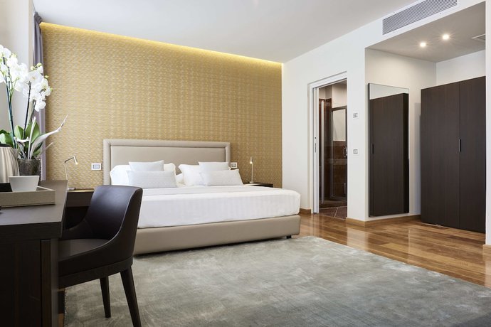 Imagen de la habitación del Hotel Michelangelo, Carrara. Foto 10