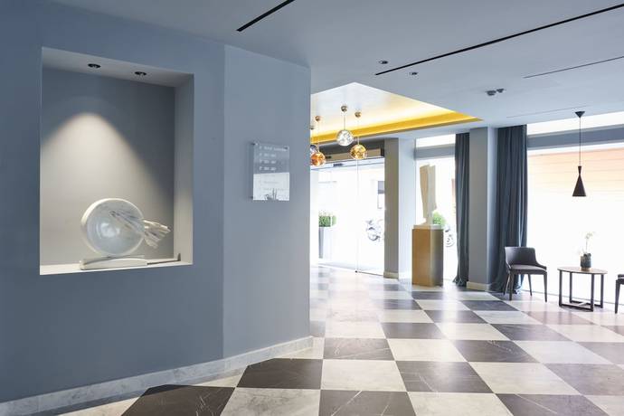 Imagen de los interiores del Hotel Michelangelo, Carrara. Foto 20
