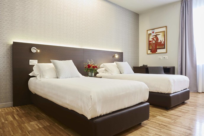 Imagen de la habitación del Hotel Michelangelo, Carrara. Foto 13