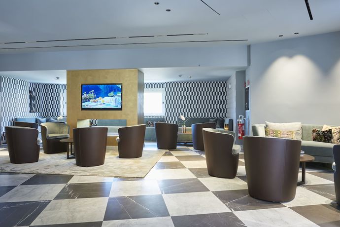Imagen del bar/restaurante del Hotel Michelangelo, Carrara. Foto 5