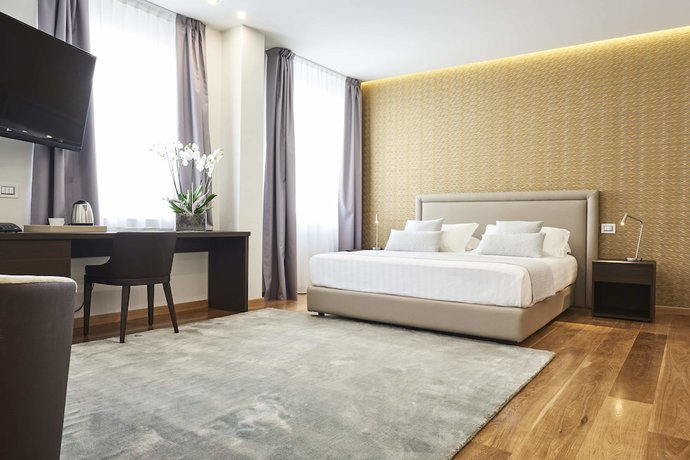 Imagen de la habitación del Hotel Michelangelo, Carrara. Foto 19