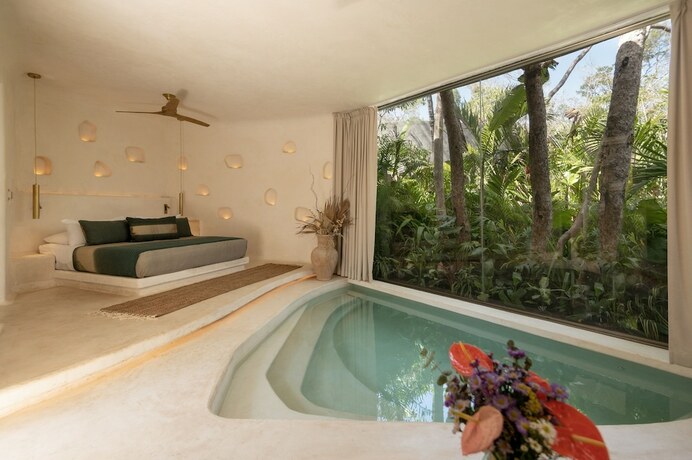 Imagen de la habitación del Hotel Milam, Michelin Key Winner. Foto 18