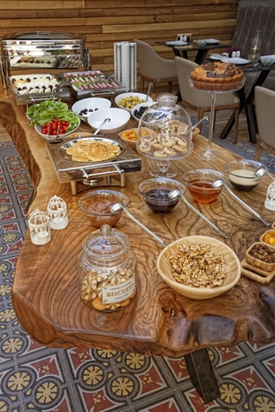 Imagen del bar/restaurante del Hotel Miniature. Foto 7