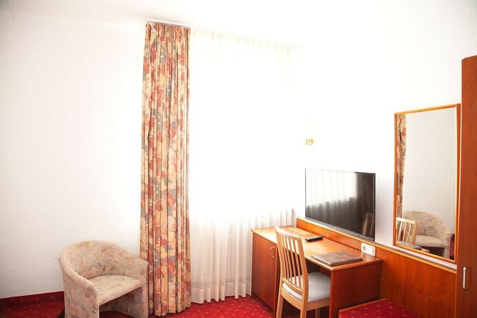 Imagen de la habitación del Hotel Mintarder Wasserbahnhof. Foto 20