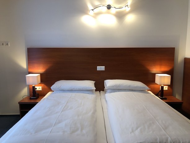 Imagen de la habitación del Hotel Mirabell. Foto 15
