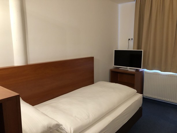 Imagen de la habitación del Hotel Mirabell. Foto 20