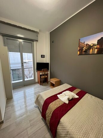 Imagen de la habitación del Hotel Mir&ograve; Rimini. Foto 11