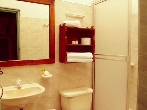 Imagen de la habitación del Hotel Mision Santa Barbara Rnt 4799. Foto 1