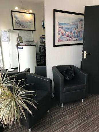 Imagen de la habitación del Hotel Moderne, St Maur Des Fosses. Foto 8
