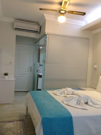 Imagen de la habitación del Hotel Mola. Foto 8