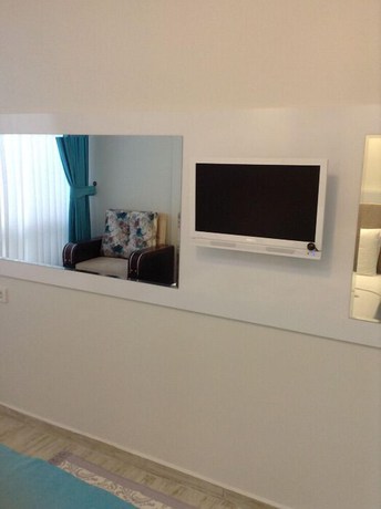 Imagen de la habitación del Hotel Mola. Foto 17