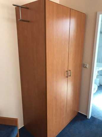 Imagen de la habitación del Hotel Montan. Foto 4