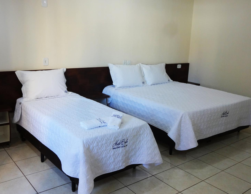 Imagen general del Hotel Monte Carlo Uberaba. Foto 2