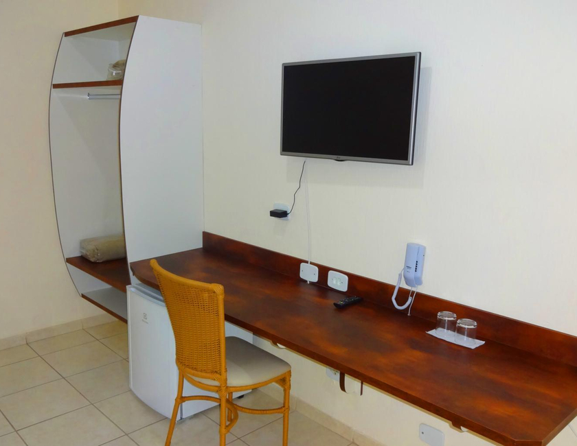 Imagen general del Hotel Monte Carlo Uberaba. Foto 10