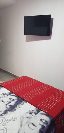 Imagen de la habitación del Hotel Monte Cristo. Foto 9