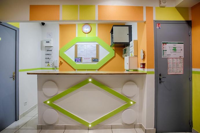 Imagen de los interiores del Hotel Monte Cristo. Foto 17