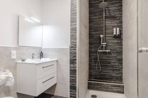 Imagen de la habitación del Hotel Montenegro. Foto 20