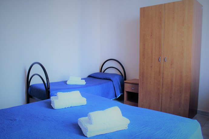 Imagen de la habitación del Hotel Moon Light. Foto 5