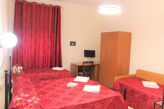 Imagen de la habitación del Hotel Moon Light. Foto 13
