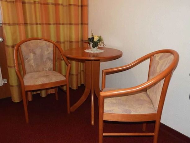 Imagen de la habitación del Hotel M&uuml;ller. Foto 5