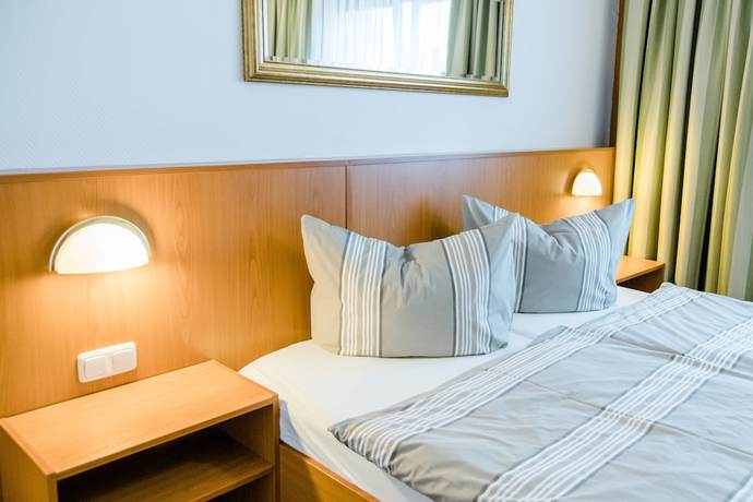 Imagen de la habitación del Hotel M&uuml;ller. Foto 10