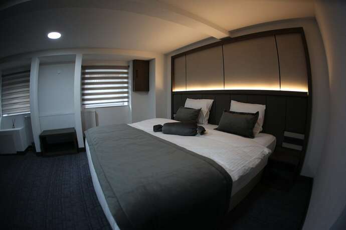 Imagen de la habitación del Hotel M&uuml;nden. Foto 12