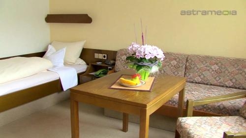 Imagen de la habitación del Hotel M&uuml;nzmay. Foto 9