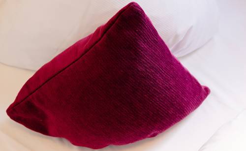 Imagen de la habitación del Hotel My Place. Foto 3