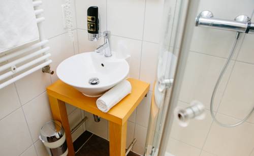 Imagen de la habitación del Hotel My Place. Foto 5