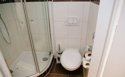 Imagen de la habitación del Hotel My Place. Foto 6