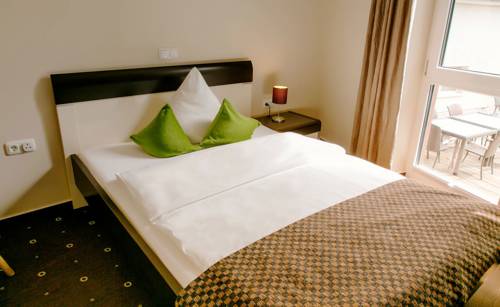 Imagen de la habitación del Hotel My Place. Foto 7