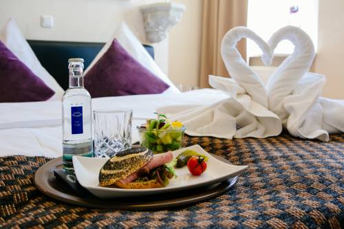 Imagen de la habitación del Hotel My Place. Foto 9