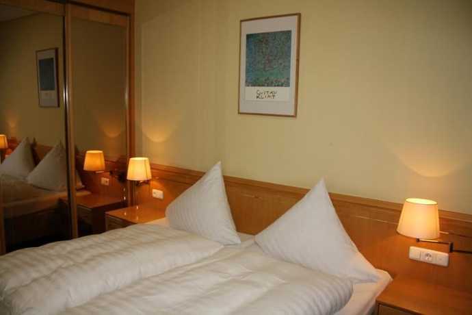 Imagen de la habitación del Hotel Mykonos. Foto 9