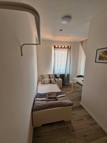 Imagen de la habitación del Hotel Mythos. Foto 15