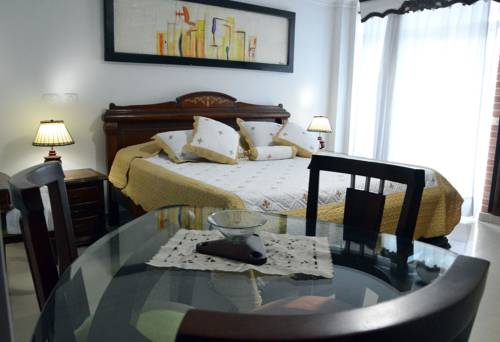 Imagen de la habitación del Hotel Napoles. Foto 6