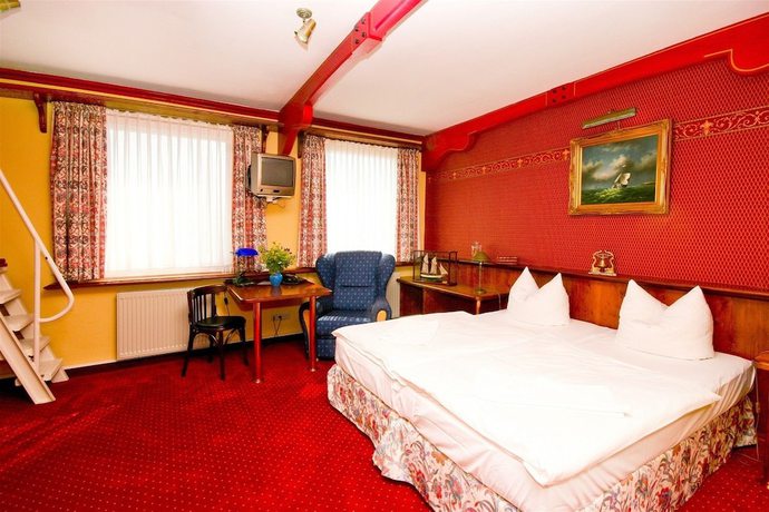 Imagen de la habitación del Hotel Nautilus. Foto 11