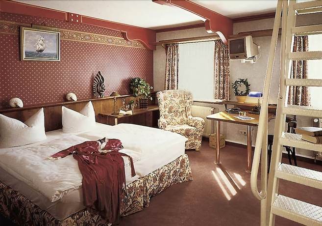 Imagen de la habitación del Hotel Nautilus. Foto 15