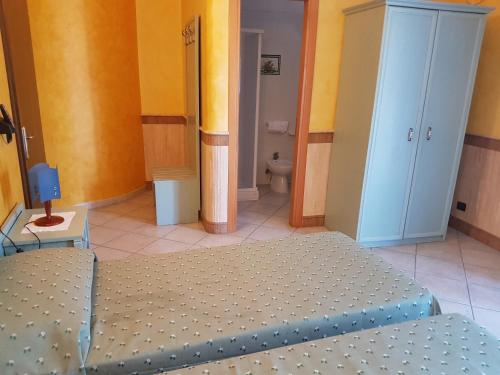 Imagen de la habitación del Hotel Nautilus, Nicotera. Foto 7
