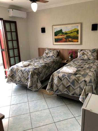 Imagen de la habitación del Hotel Nazar&eacute;. Foto 13